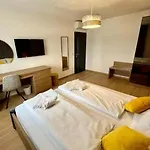 Διαμέρισμα With Parking Space Finida, - 24104 *