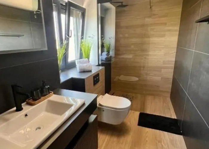 Daire With Parking Space Finida, - 24104 Umag