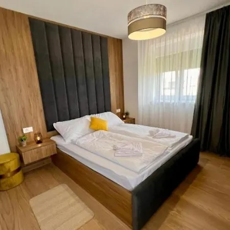 Apartamento With Parking Space Finida, - 24104