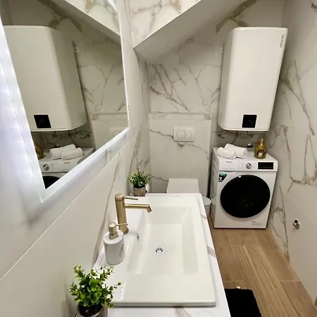 With Parking Space Finida, - 24104 Apartamento *